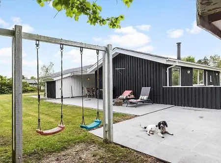 84247-ebeltoft-skovmarvej-13 Feriehus